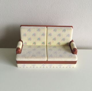 Sylvanian Families Vintage Rare Tomy Flocked Sofa/settee Lounge Furniture Gc