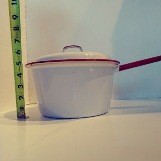 Antique/ Vintage Medium Enamelware Pot w/Lid & Handle White With Red Trim 3