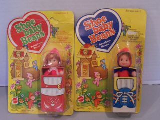 2 Vintage 1978 Shoe Baby Beans Dolls Sneakers Beans Pretty Party Beans