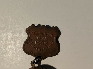 Rare Connecticut 1935 Tercentenary Medal Pin Nutmeg Historical Rare Pin 2