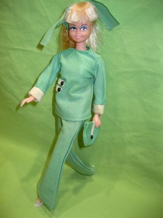 Vintage Mego Maddie Mod 11 1/2 Fashion Doll 1727 Green With Envy Outfit &shoes