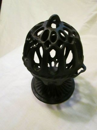 Vtg Cast Iron Yarn String Twine Holder Dispenser Stand 5.  5 Inch To Stand Or Hang