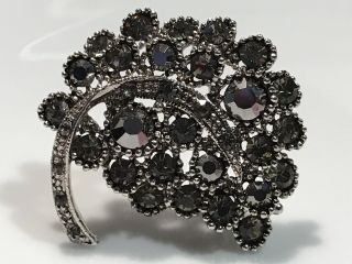 Vintage Art Deco Brooch Pin Grey Rhinestone Silver Tone Lovely Holiday Gift