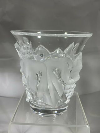 Very Rare Lalique France Signed “Saumur” Leaf & Grapes Crystal Pattern Vase 6