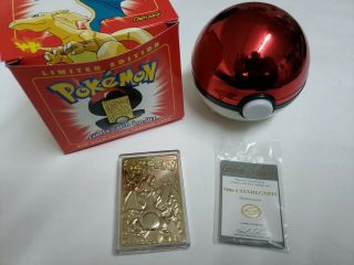 1999 Burger King Pokemon Limited Edition 23k Gold - Plated Charizard Trading Card