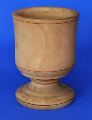 Large Wooden Treen Carved Turned Cup,  Victorian? H:15cm [18923]