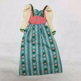 Vintage Barbie 1976 Mattel 9555 Sweet 16 Peasant Dress Tulips Blue Pink
