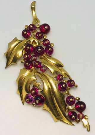 Large Rare Signed Trifari Alfred Philippe Gold Ruby Pierced Cabochon Holly Pin