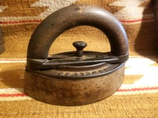 W H Howell Co Antique Cast Iron Sad Iron No 3 Geneva Illinois Detachable Handle