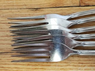 6 ANTIQUE VINTAGE COLLECTABLE ONEIDA CUSTOM STAINLESS STEEL FORKS 7 