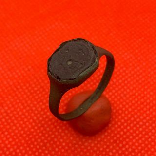 Rare Ancient Bronze Ring Viking 10 - 12 Century Black Stone With Pattern