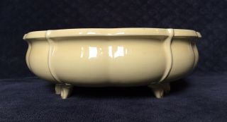 VERY RARE 1930’s Gladding McBean Footed Yellow Art Deco 9 1/2” Pottery Bowl 3