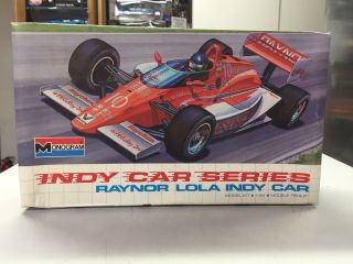 Unbuilt 1:24 Monogram Model Indy 500 Racing Car Kit Raynor Lola Judd V - 8 2909