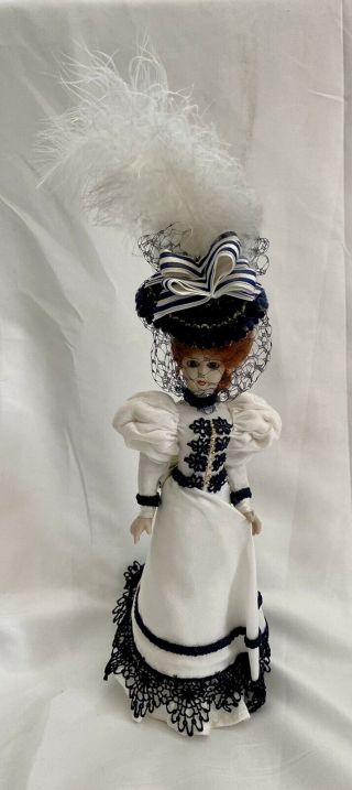 Gorham Valentine’s Ladies “priscilla” Doll 579/2500 1988 Porcelain Vintage