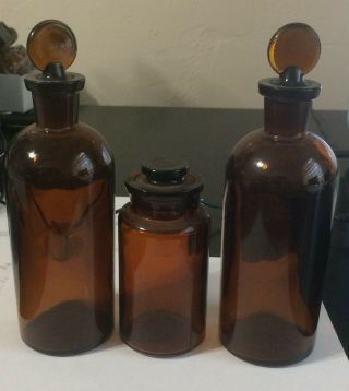 3 Vintage Amber Glass Apothecary/laboratory Bottles With Ground Glass Stoppers