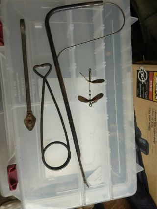 Vintage Pflueger Fishing Lure Hook Remover & Tandem Spinner & 2 Other Remov Tool