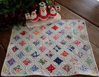 Lovely Christmas Display Tiny Windows Vintage Cathedral Table Doll Quilt 15x13