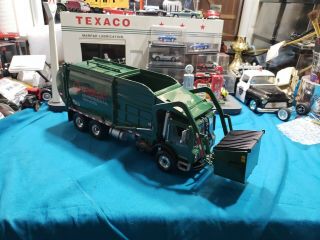 FIRST GEAR MACK VEOLIA ENVIRONMENTAL SERVICES GARBAGE TRUCK 1:34 19 - 3617 RARE 5