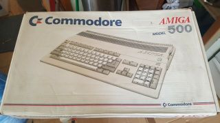 Extremely Rare Early Packaged Commodore Amiga 500 W/commodore Key