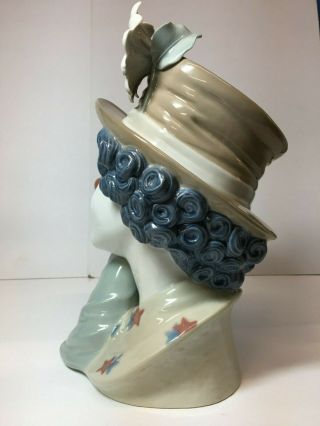 LLADRO | “Melancholy”| Clown Head Bust with Daisy Hat,  Rare Collectable,  Retired 5