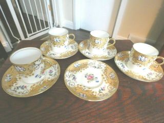 Aynsley England Set Of 4 Demitasse Flat Cups & Saucers Gold & Flowers Antiques
