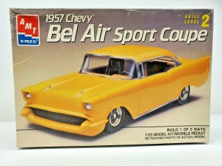 Amt 1957 Chevy Bel Air Sport Coupe 1 