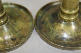 RARE PAIR EARLY 17TH C DUTCH BRASS CANDLESTICKS BOLD BALUSTER FORM 4