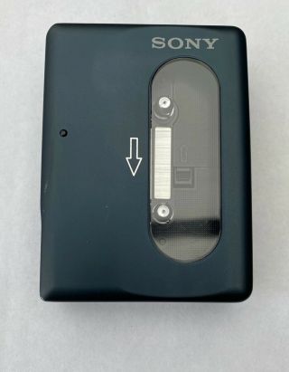 Sony WM - DD33,  restored With leather case.  Blue color RARE 4