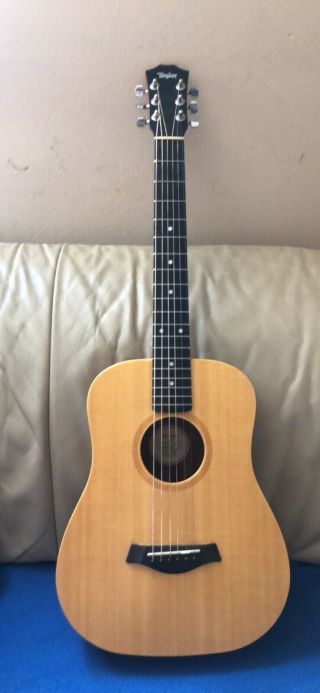 Baby Taylor,  Taylor Guitar.  301 - Gb,  Rare Early Model,  301 - Gb,  1999