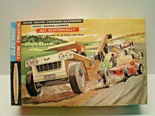 Vintage Strombecker Electric Tow Truck Model Kit C - 20 - 249 L@@k