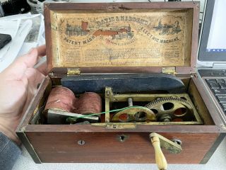 Antique Medicine Davis & Kidders Patent Magneto Electric Machine Nr