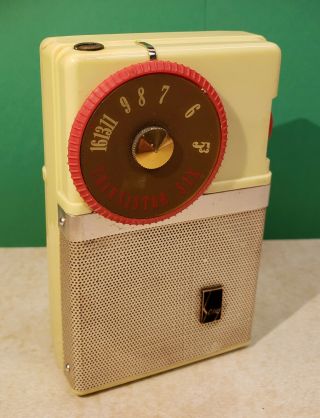 Vintage Rare Sony Tr - 63 Transistor Radio Yellow And Red