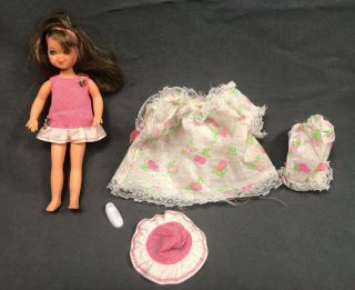 Vintage 1965 Tutti Doll And Extra Outfit Mattel Barbie’s Little Sister