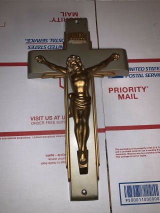 Vintage/antique Large Brass/metal Jesus Wall Hanging Crucifix Cross 11”h X 6”w