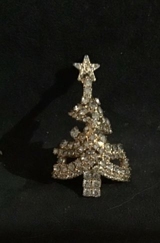 Vintage Dorothy Bauer Rhinestone Rare Christmas Tree Ring Gold Tone Adjustable