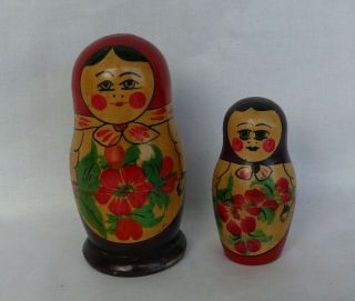 Vintage Set Of 2 Old Rare Russian Ussr Wooden Hand Painted Matryoshka Rear 2140