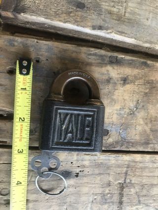 Antique YALE BRASS LOCK Yale & Towne Mfg.  Co.  Stamford,  Conn USA Key 3