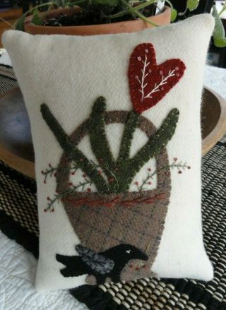 Primitive Stitchery Wool Applique Valentine Basket Pillow Crow Heart