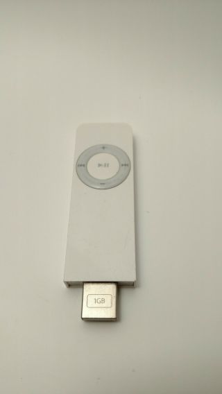 Apple Ipod Shuffle 1gb Device 1st Generation White Rare Vtg -