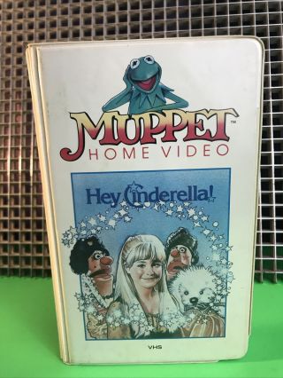 Hey Cinderella - Vhs•muppet Home Video•rare•original Release White Clamshell•