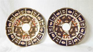 Good Pair Antique Royal Crown Derby Shaped Plates In Imari Pattern No 8731 23cms