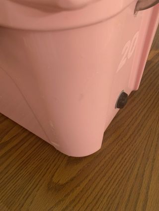 Ultra Rare Yeti Roadie 20 Cooler Limited Edition Pink 3