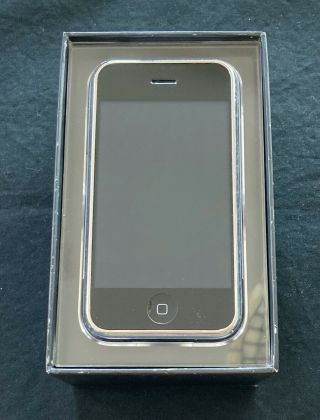 Very RARE Apple iPhone 1st Generation - 8GB - Black - Model MA712LL/A 4