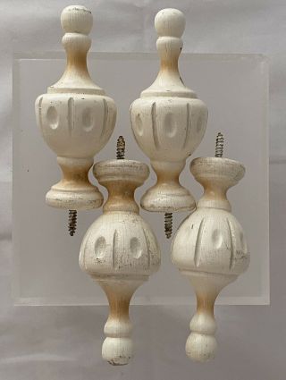 Set Of 4 Vintage Wooden Finials With Screw Base Ivory Cream Tan Vignette 4.  25” H