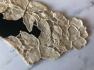 Antique Handmade Needle Lace & Black Velvet Collar