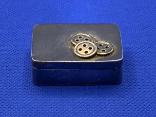 Vintage Sterling Silver Buttons Trinket Snuff Pill Box 23.  2g Wow Rare Keepsake