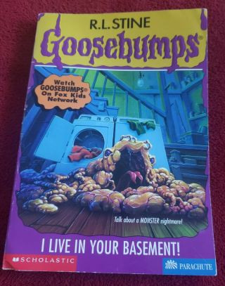 Rl Stine Goosebumps 61 I Live In Your Basement Vintage Rare Book Series
