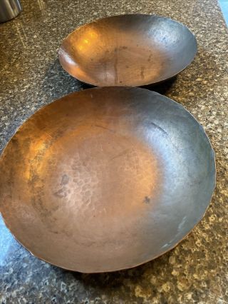 Rare Vintage Avon Copper Smith 9.  5” Set Of 2 Bowls Hand Hammered Solid Copper