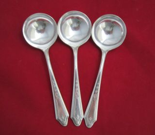 3 Vintage Oneida Tudor Plate DUCHESS Silverplate Round Bullion Soup Spoons 4 - 7/8 2