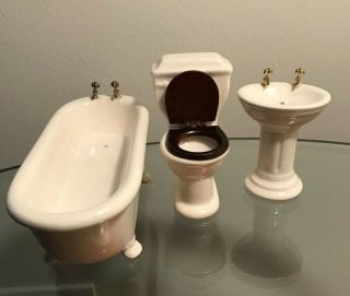 Vintage Doll House Miniature Bathroom Set: Toilet,  Sink,  Tub,  ExcellentCondition 2